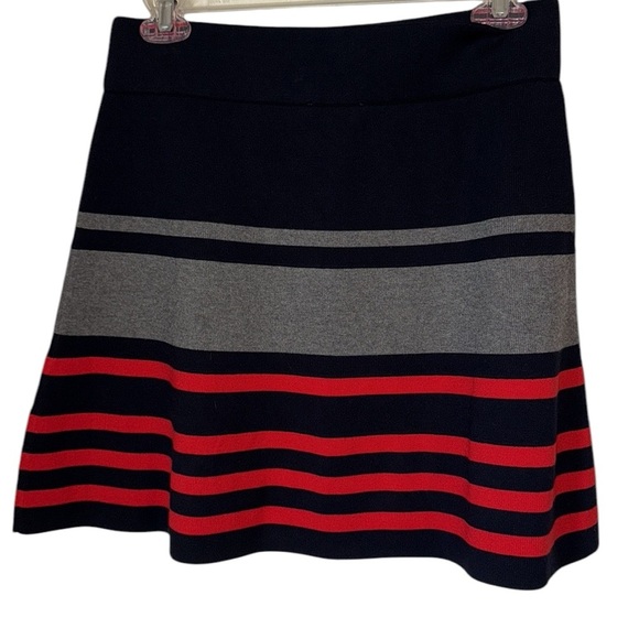 🎄LOFT NAVY STRIPED MINI SKIRT - Picture 3 of 5